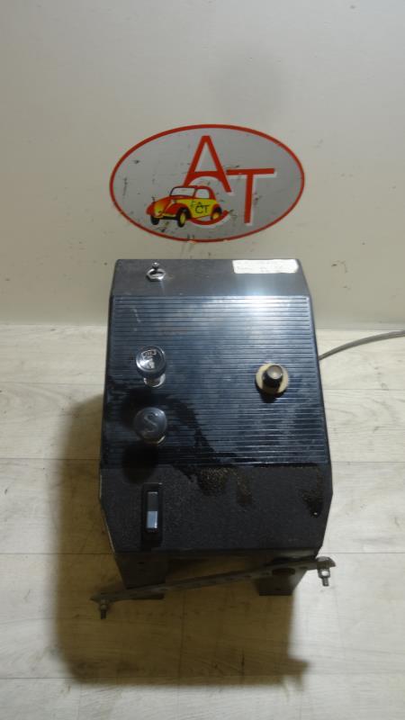 Consolle centrale (interno in plastica) PEUGEOT J7  - 1