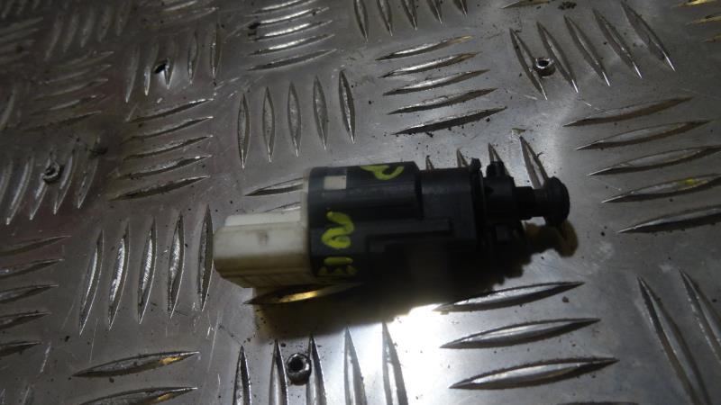 Contacteur feu stop RENAULT CLIO 3  - 1