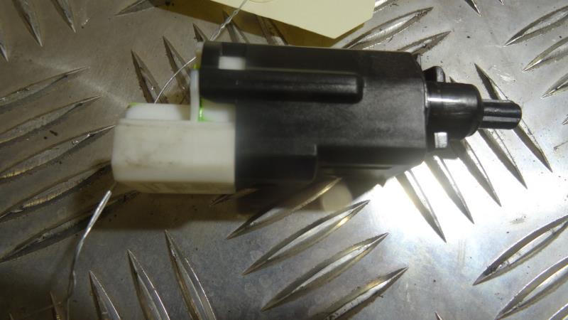 Contattore luce stop RENAULT TWINGO 3 PHASE 1 Gasolina - 1