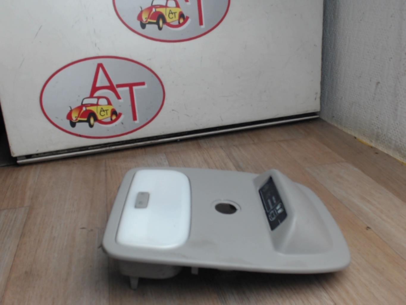 Eclairage de plafonnier RENAULT TWINGO 3  - 1