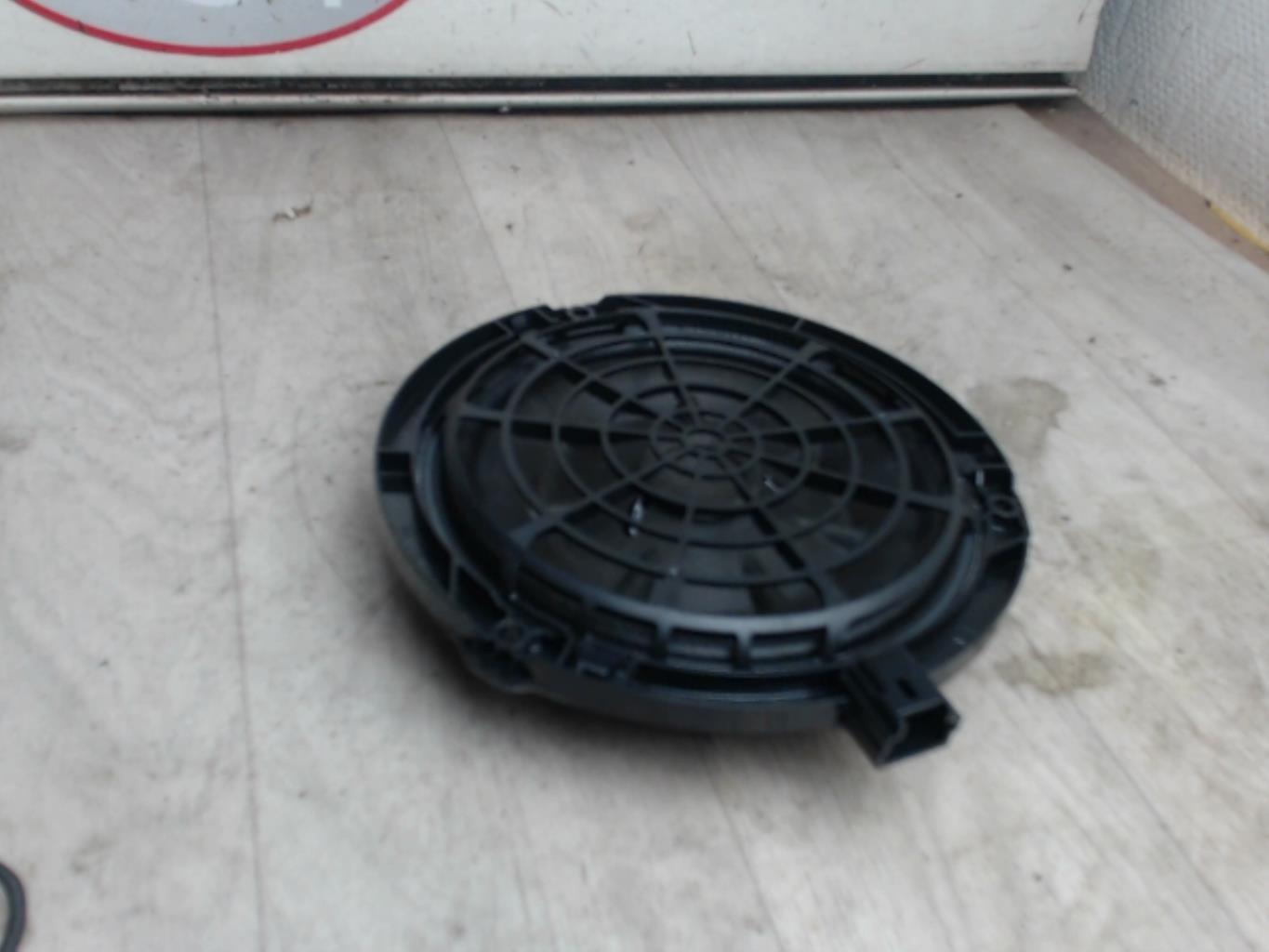 Haut parleur CITROEN C4 2 PHASE 1 Diesel - 1
