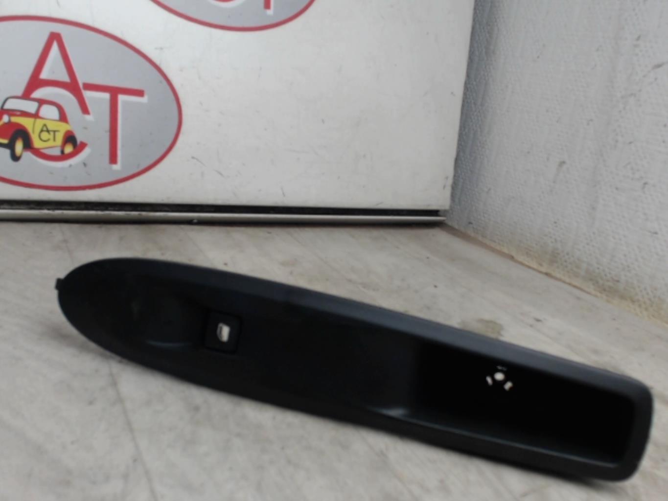 Interruttore lavacristalli anteriore destro CITROEN C4 2 PHASE 1 Diésel - 1
