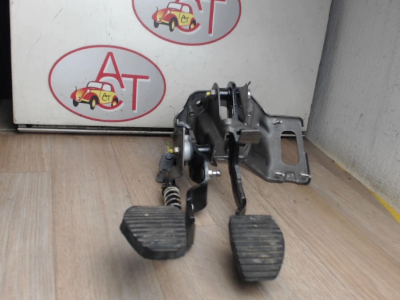 Pedalier PEUGEOT PARTNER 2  - 1