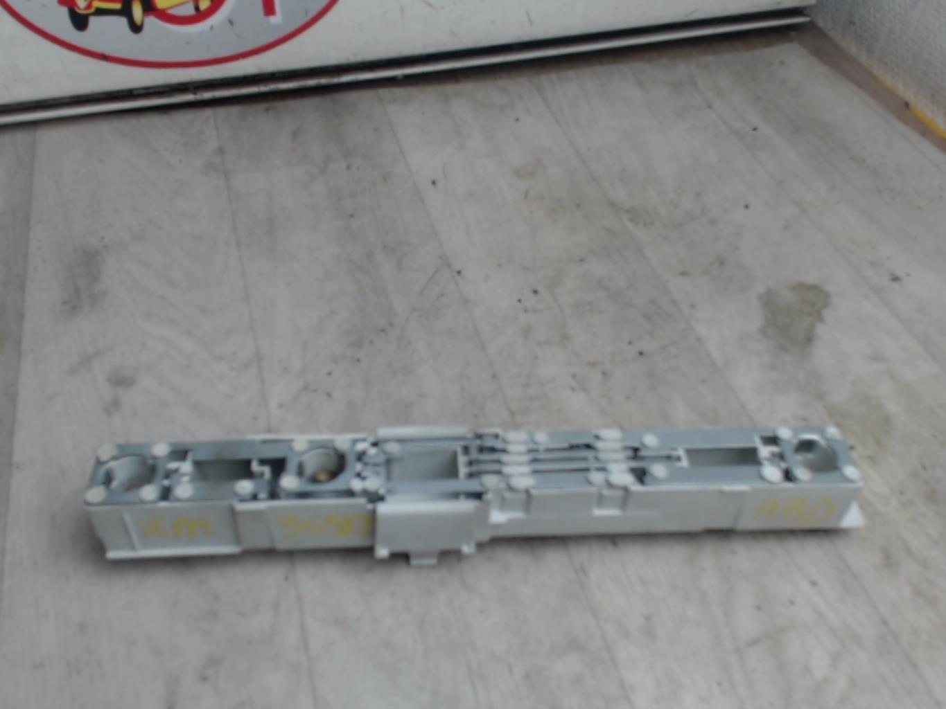 Base portalampade fanale posteriore destro CITROEN XM PHASE 2 Diésel - 1