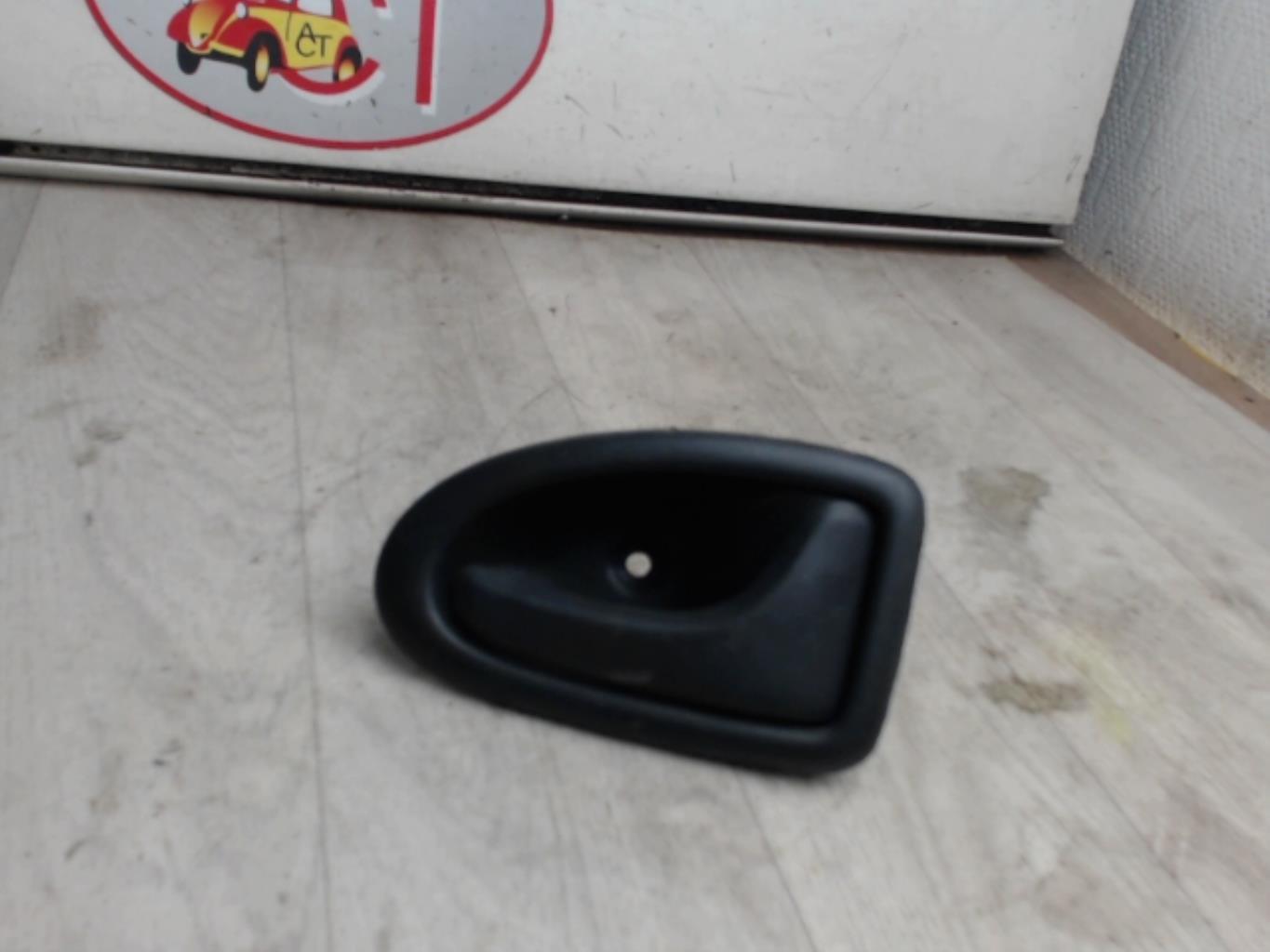 Maniglia interna anteriore destra RENAULT TRAFIC 2 PHASE 1 Diésel - 1