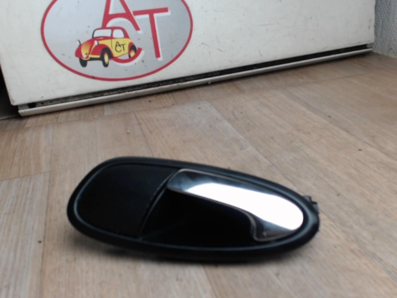 Maniglia interna posteriore sinistra SEAT TOLEDO 3 Diésel - 1