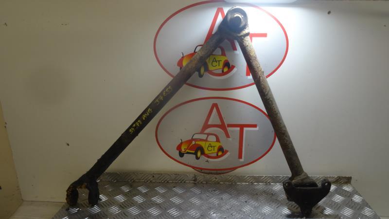 Triangle avant gauche PEUGEOT J7  - 1