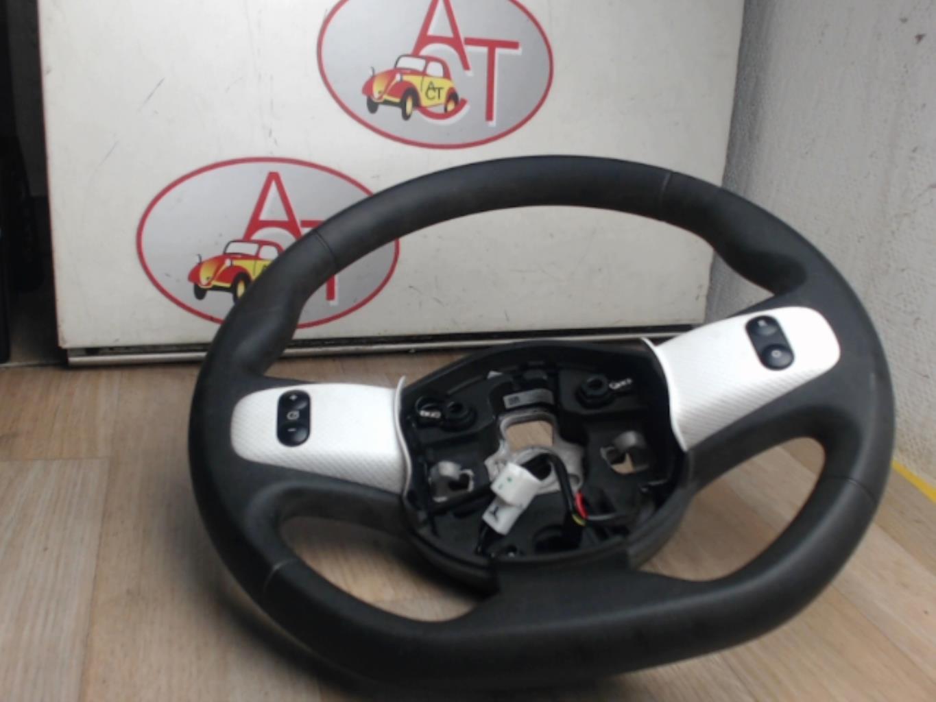 Volant RENAULT TWINGO 3 PHASE 1 Essence - 1