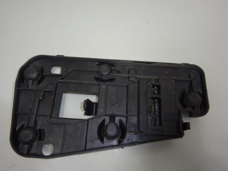 Base portalampade fanale posteriore sinistro PEUGEOT 306 PHASE 1 Diésel - 1