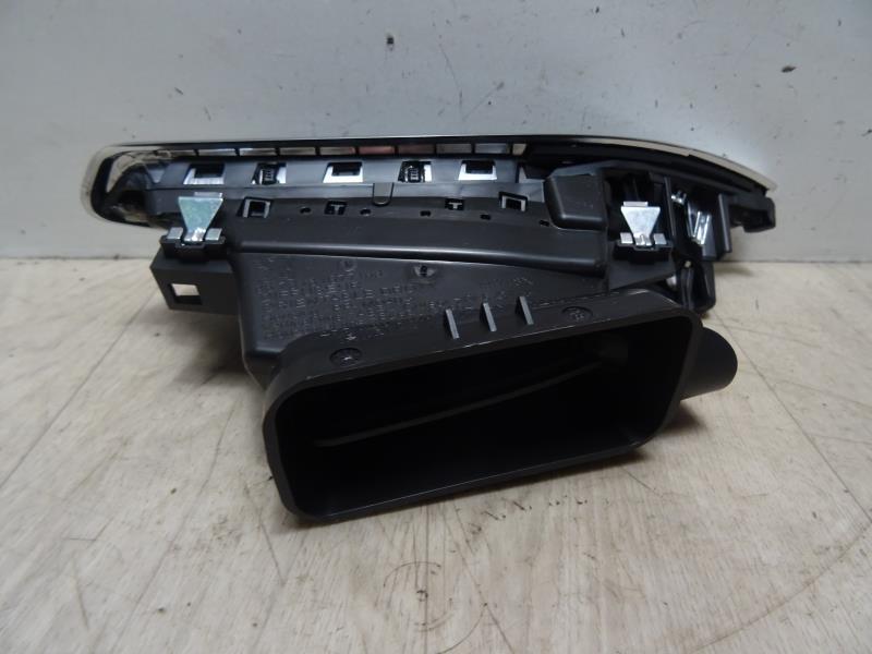 Bocchetta aerazione cruscotto anteriore destra PEUGEOT 208 1 PHASE 2 Gasolina - 1
