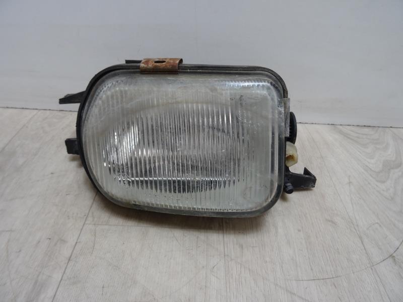 Fendinebbia sinistro (luce) MERCEDES 200 T123  - 1