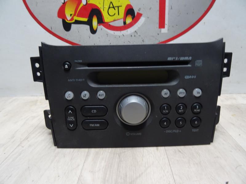 Autoradio d'origine SUZUKI SPLASH Essence - 1