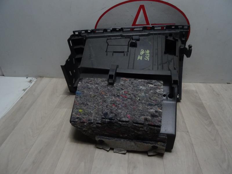 Boite a gants RENAULT CLIO 3 PHASE 2 Diesel - 1