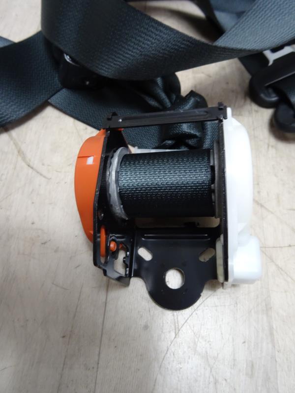 Cintura di sicurezza posteriore sinistra SUZUKI SPLASH Gasolina - 1
