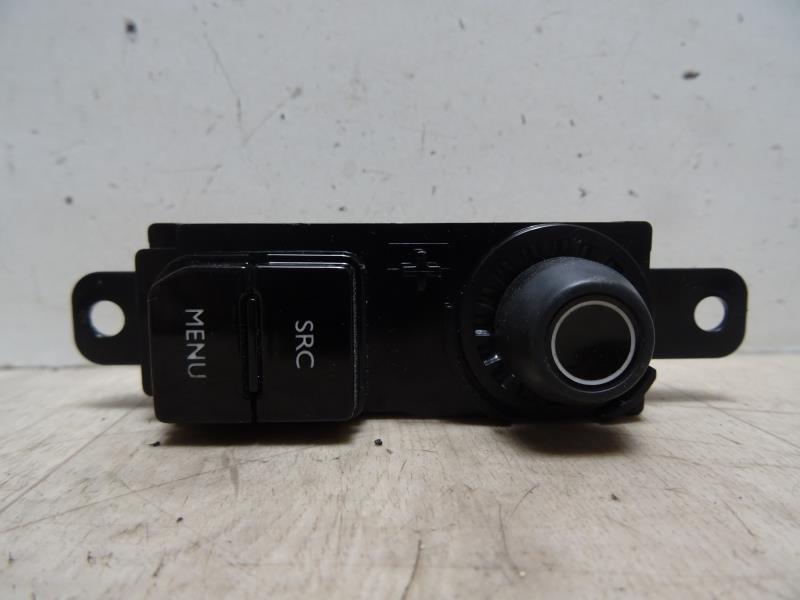 Commande GPS PEUGEOT 208 1 PHASE 2 Essence - 1