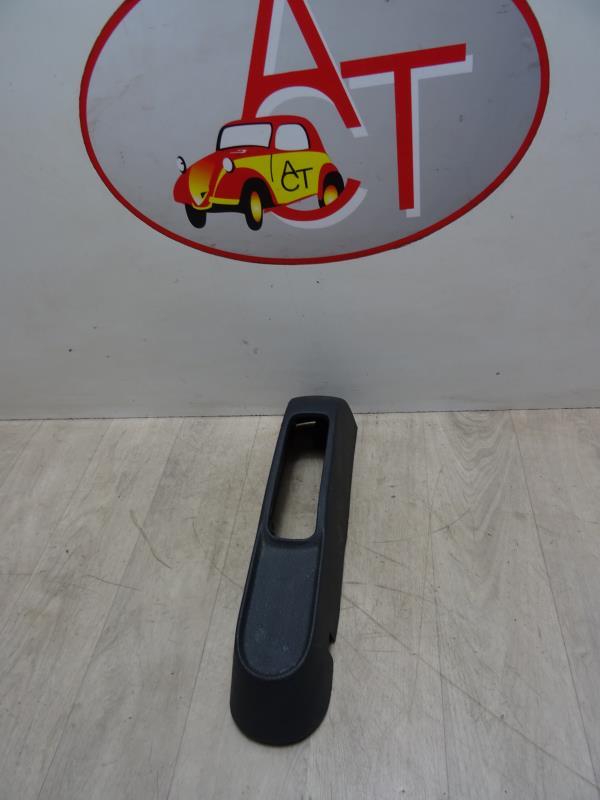 Console central (interieur plastique) RENAULT CLIO 2 CAMPUS PHASE 2 Diesel - 1