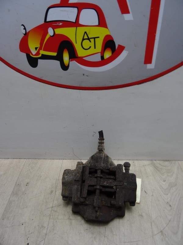 Pinza freni posteriore destra MERCEDES 200 T123  - 1