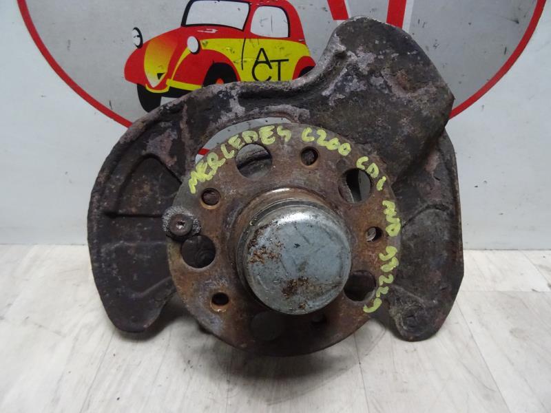Fuso anteriore destro MERCEDES 200 T123  - 1