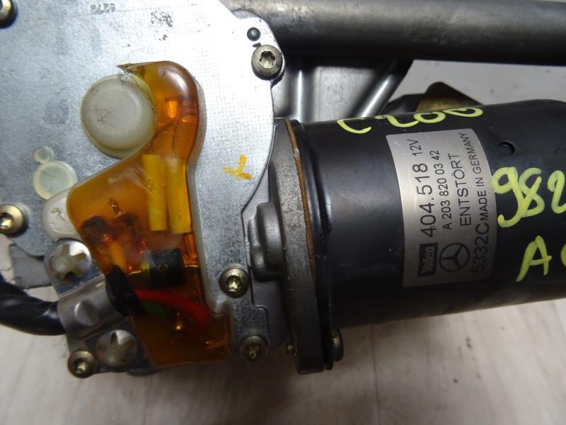 Motore tergicristallo anteriore MERCEDES 200 T123  - 1