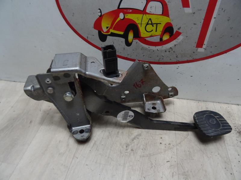Pedale de frein NISSAN NOTE 1 PHASE 1 Essence - 1