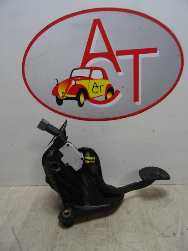 Pedale d'embrayage RENAULT VEL SATIS PHASE 1 Essence - 1
