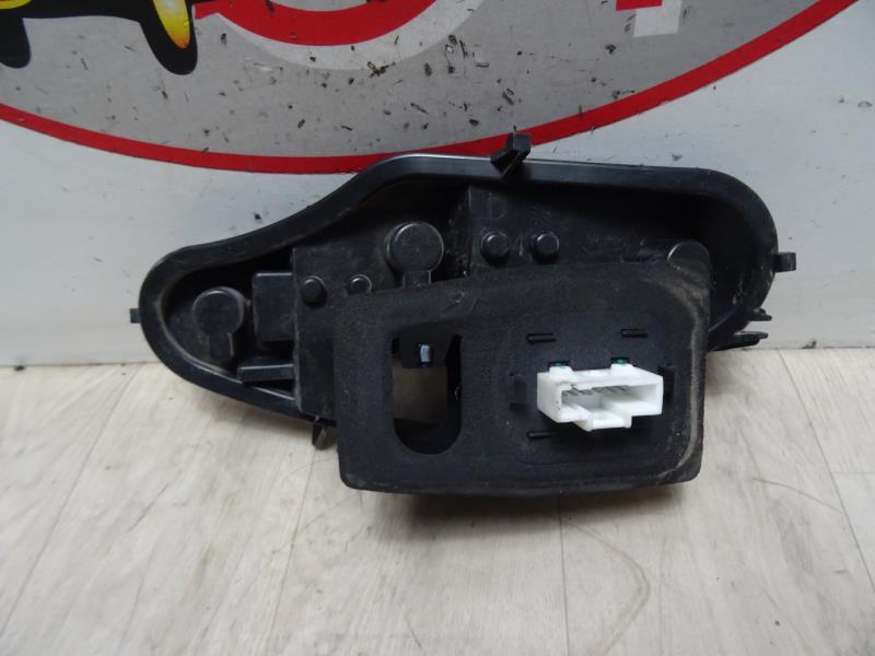 Base portalampade fanale posteriore destro CITROEN C3 2 PHASE 1 Diésel - 1