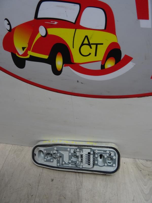 Base portalampade fanale posteriore destro RENAULT TWINGO 1 PHASE 3 Gasolina - 1