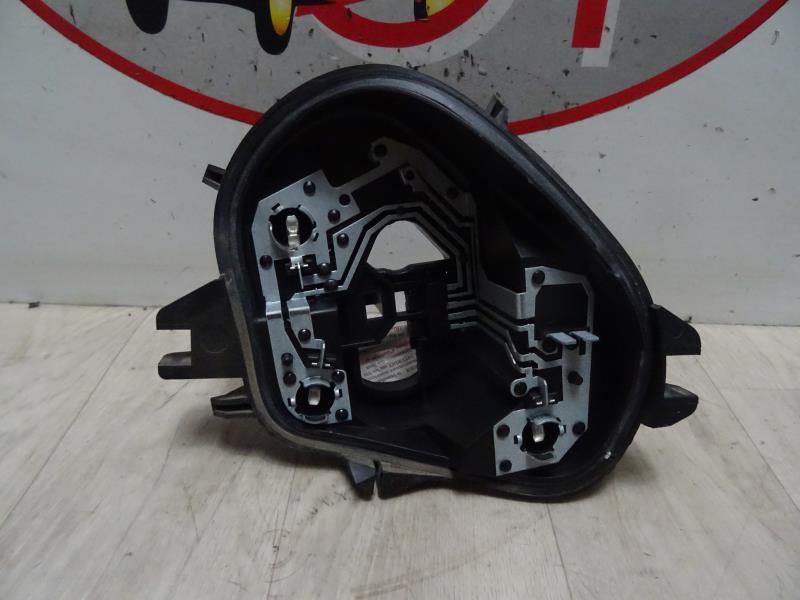 Base portalampade fanale posteriore sinistro PEUGEOT 208 1 PHASE 1 Gasolina - 1