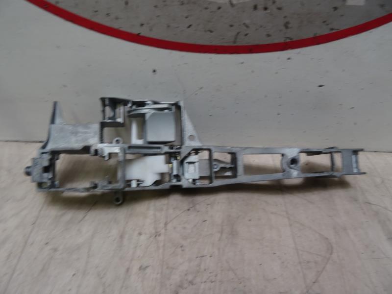 Support poignee porte avant droite CITROEN C3 2 PHASE 1 Essence - 1
