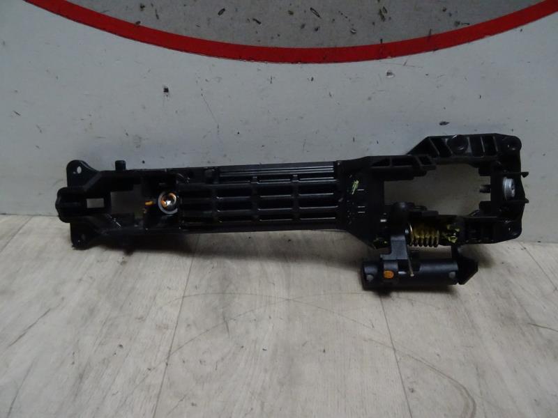 Support poignee porte avant gauche SUZUKI SPLASH Essence - 1