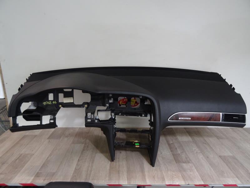Tableau de bord AUDI A6 3 AVANT PHASE 1 BREAK Diesel - 1