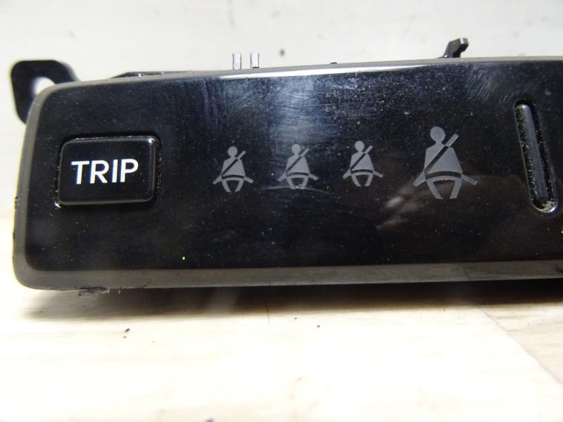 Bouton de warning HYUNDAI I 20 1 PHASE 2 Essence - 1