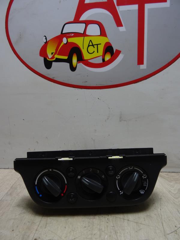 Commande chauffage SUZUKI SWIFT 3 Essence - 1