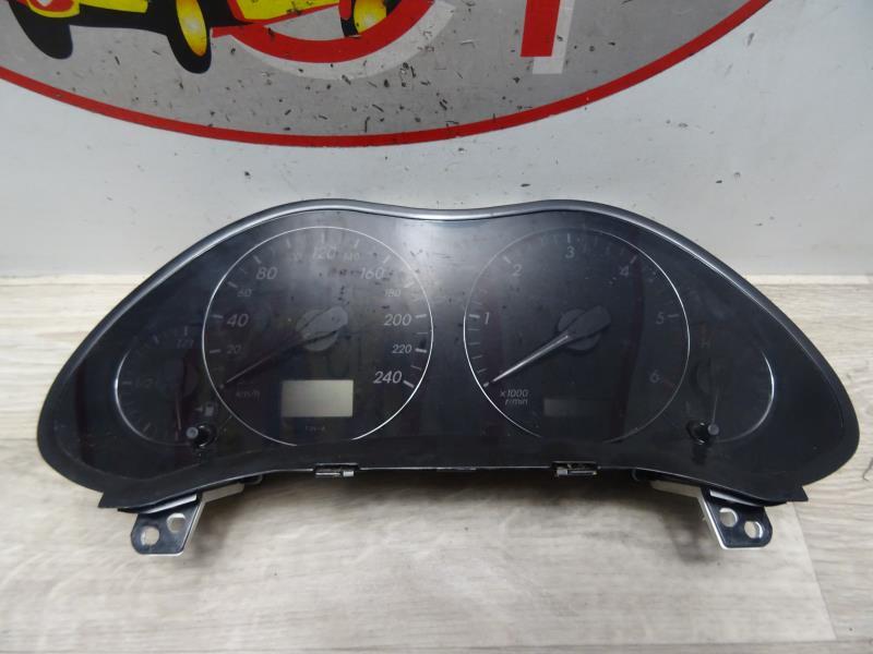 Compteur TOYOTA AVENSIS 2 PHASE 1 BREAK Diesel - 1