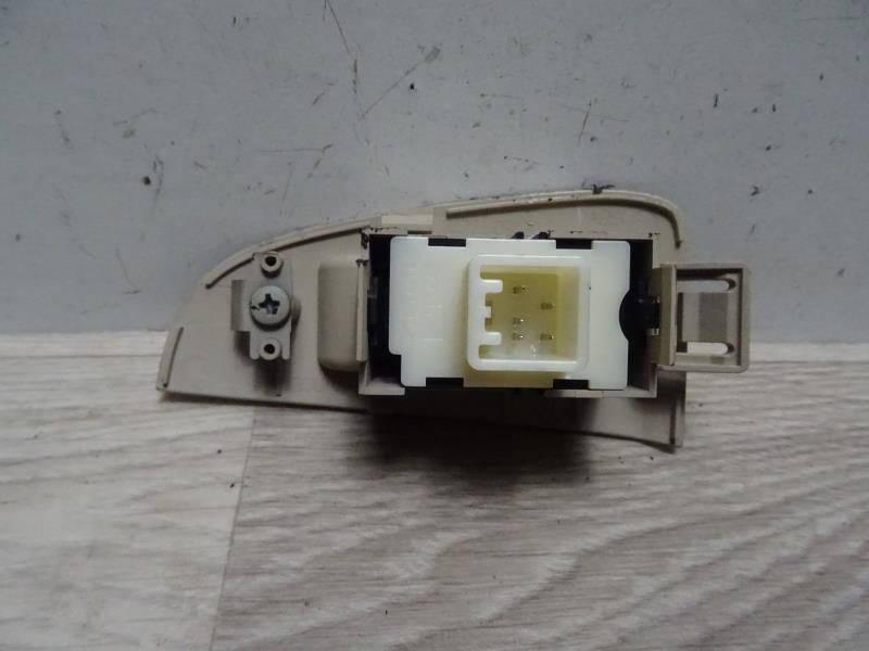 Interruttore lavacristalli posteriore destro TOYOTA AVENSIS 2 PHASE 1 BREAK Diésel - 1
