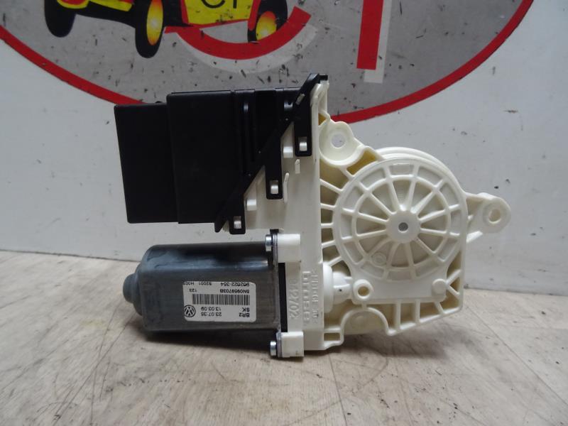 Motore alzacristalli posteriore sinistro VOLKSWAGEN TIGUAN 1 PHASE 1 Diésel - 1