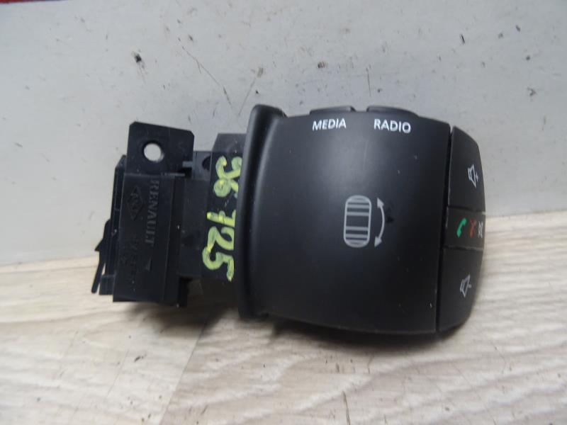 Commande autoradio RENAULT MEGANE 3 PHASE 2 Diesel - 1