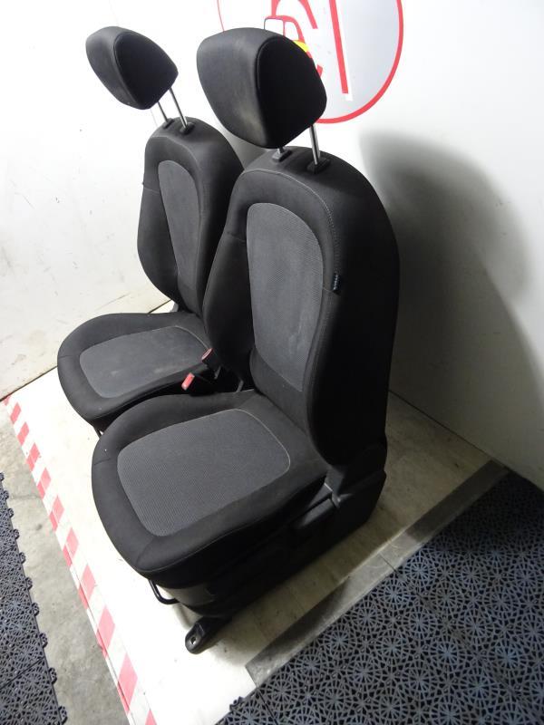 Interieur complet HYUNDAI I 20 1 PHASE 2 Essence - 1