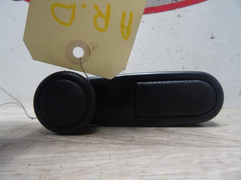 Manivelle de leve vitre PEUGEOT 406  - 1