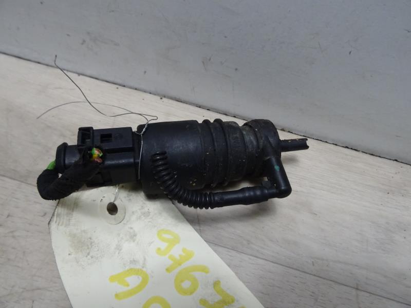 Pompe lave glace avant AUDI A2 Diesel - 1