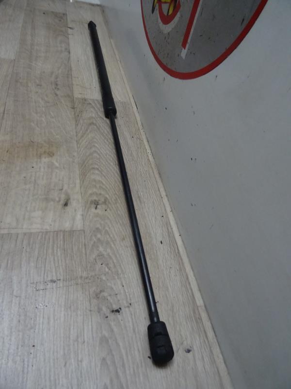 Verin de capot VOLKSWAGEN GOLF 5 BREAK Diesel - 1