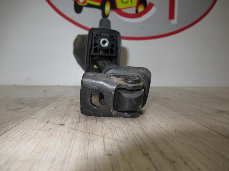 Tirante portiera anteriore sinistro VOLKSWAGEN POLO 5 PHASE 1 Diésel - 1