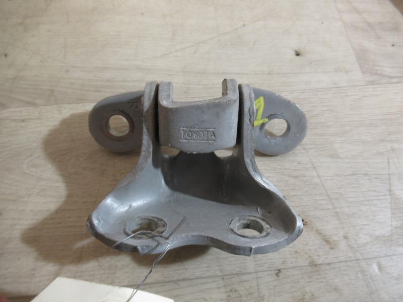 Cerniera portiera anteriore destra TOYOTA COROLLA VERSO 2 PHASE 1 Diésel - 1