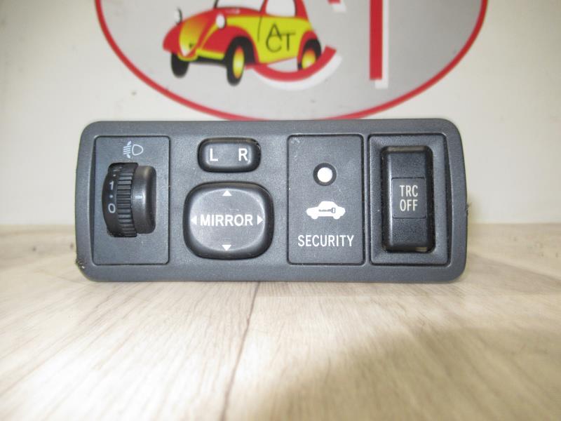Commande retroviseurs TOYOTA COROLLA 10 PHASE 2 Diesel - 1