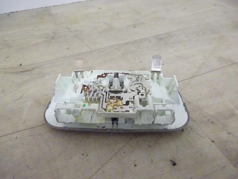 Eclairage de plafonnier PEUGEOT 307 PHASE 2 CABRIOLET Diesel - 1