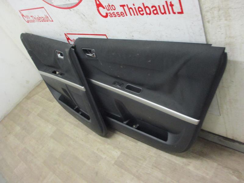 Interieur complet TOYOTA COROLLA VERSO 2 PHASE 1 Diesel - 1