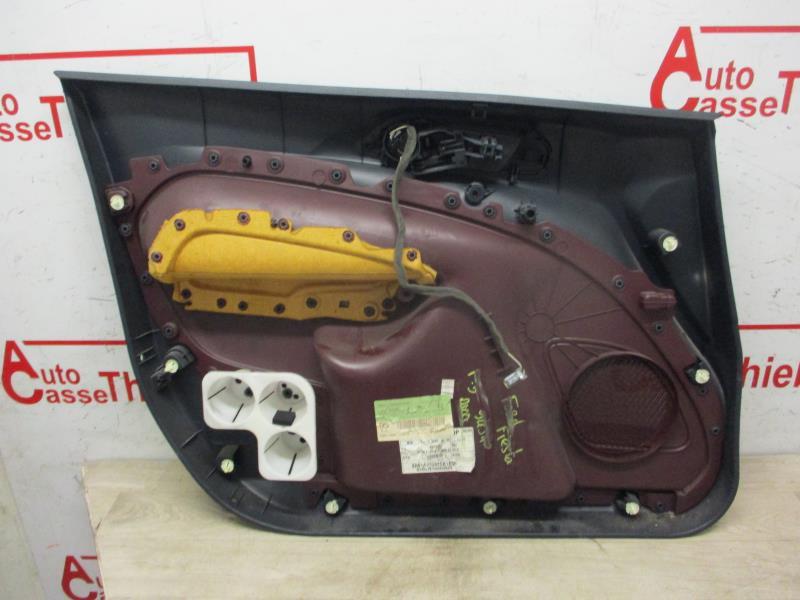 Pannello portiera anteriore destro FORD FIESTA 6 PHASE 1 Diésel - 1