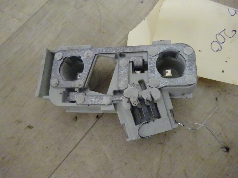 Base portalampade fanale posteriore sinistro MERCEDES CLASSE B 245 PHASE 1 Diésel - 1