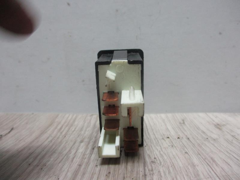 Bouton/Interrupteur FORD ESCORT 4 Essence - 1