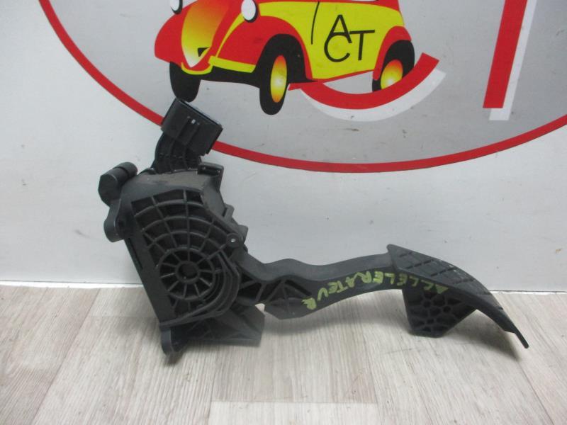Pedale acceleratore VOLKSWAGEN POLO 5 PHASE 2 Diésel - 1